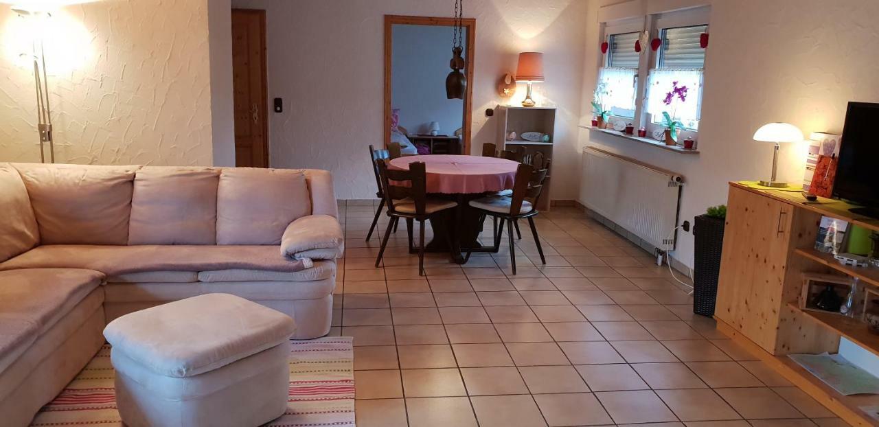 Weingut Leis Apartment *
