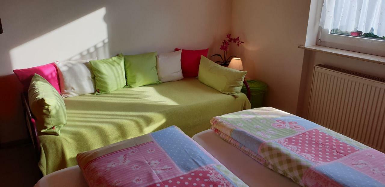 Appartement Weingut Leis *